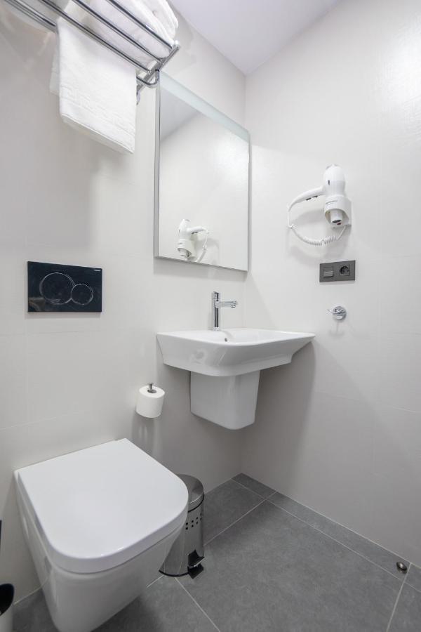 Nerja-Centro-Jacuzzi- Mirador De La Ermita- Adults Recommended Otel Dış mekan fotoğraf