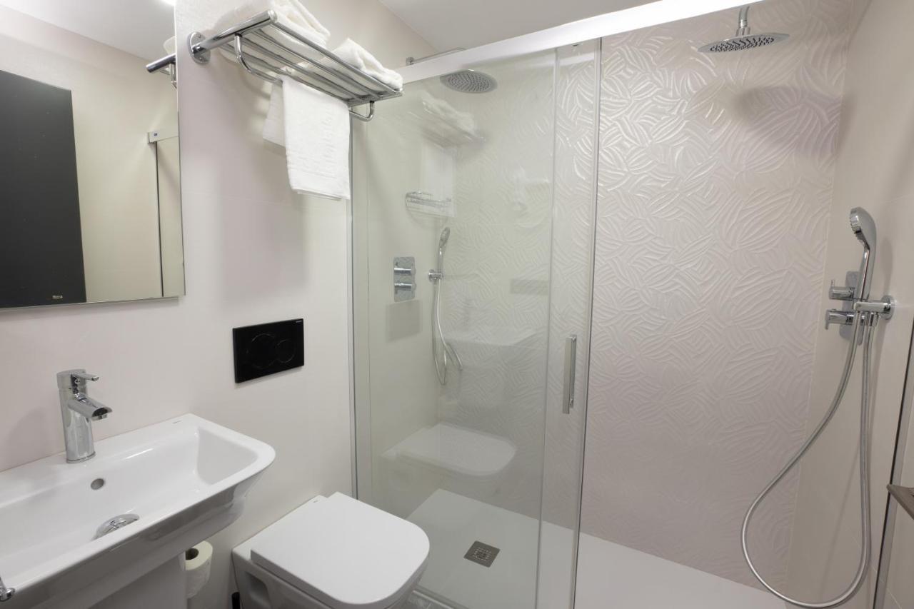 Nerja-Centro-Jacuzzi- Mirador De La Ermita- Adults Recommended Otel Dış mekan fotoğraf