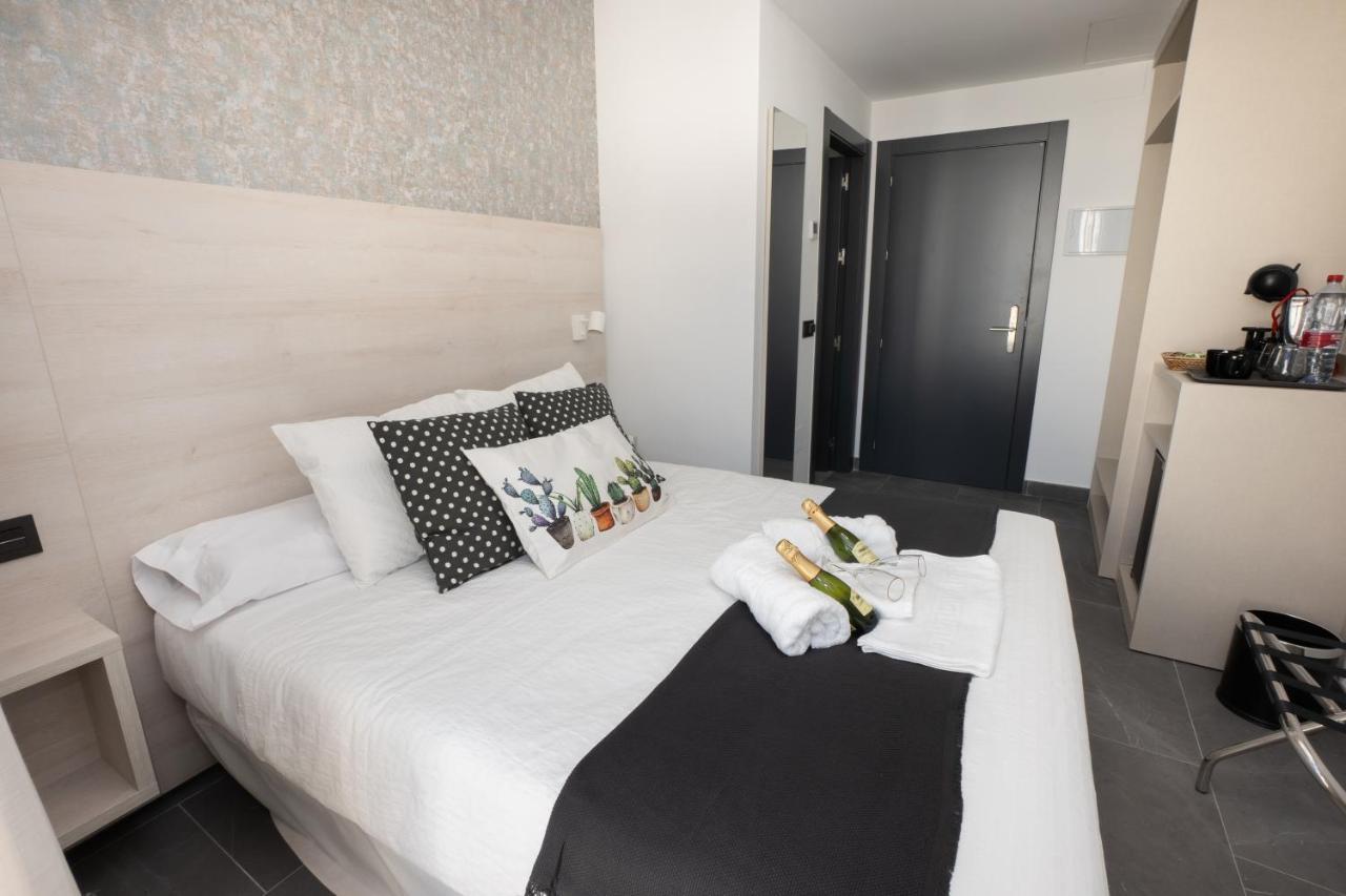 Nerja-Centro-Jacuzzi- Mirador De La Ermita- Adults Recommended Otel Dış mekan fotoğraf